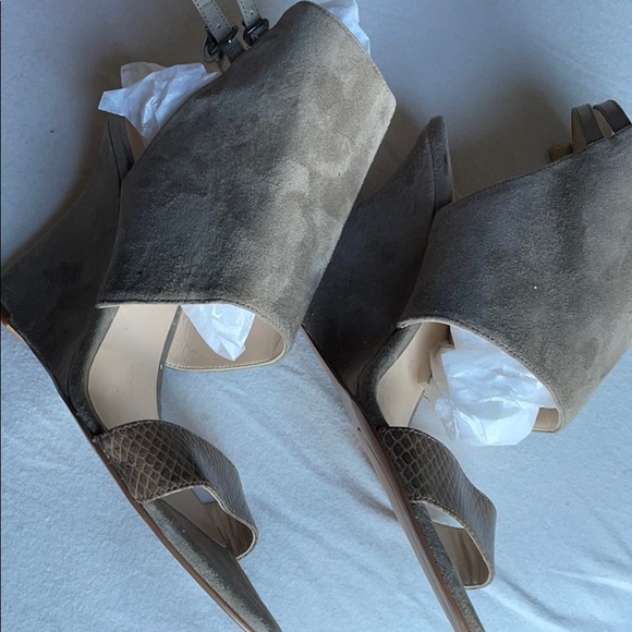 Gorgeous chic Nine West Gladiator wedge 9M - Picture 2 of 16